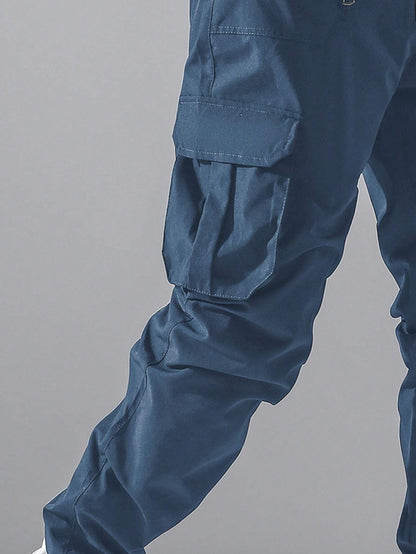 Manfinity Hypemode Loose Fit Men'S Cargo Pants with Flap Pockets, Side Drawstring and Elastic Waist